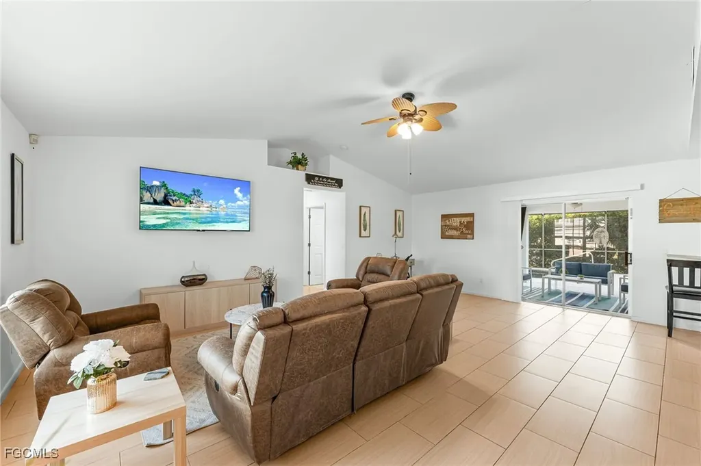 8468 Grove Road Fort Myers FL 33967