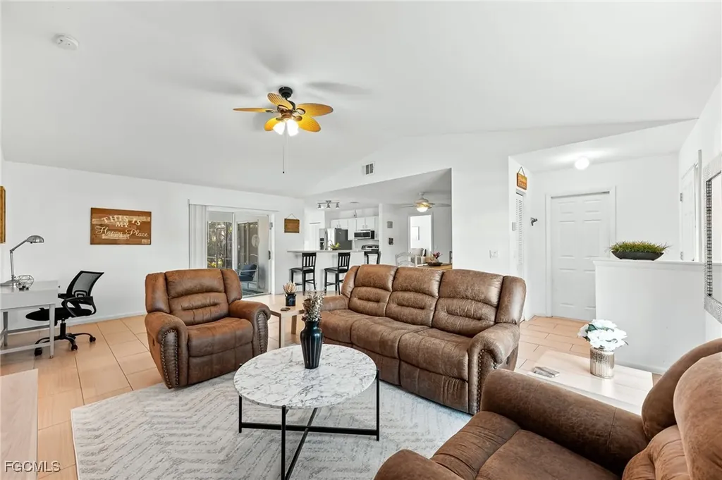 8468 Grove Road Fort Myers FL 33967