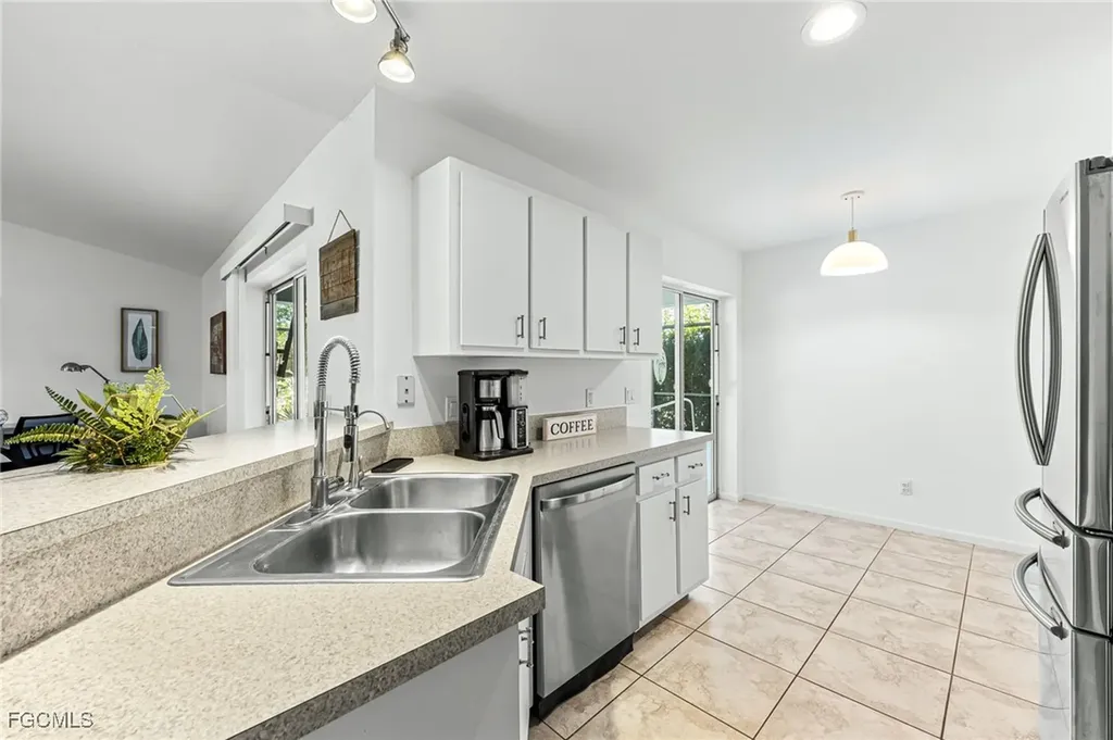8468 Grove Road Fort Myers FL 33967