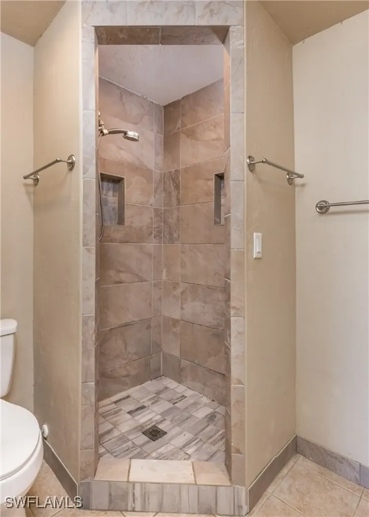 3513 SE 22nd Avenue Cape Coral FL 33904