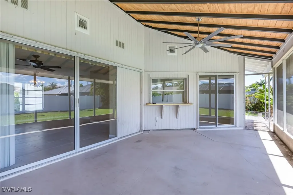 3513 SE 22nd Avenue Cape Coral FL 33904