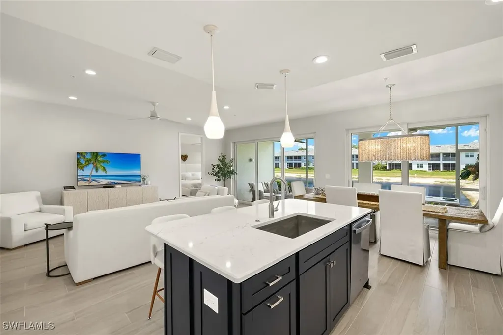 2647 Seychelles Circle Naples FL 34112