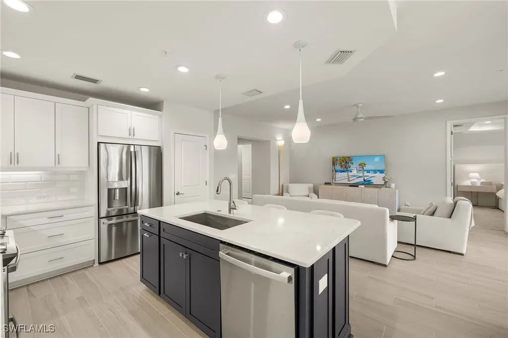 2647 Seychelles Circle Naples FL 34112