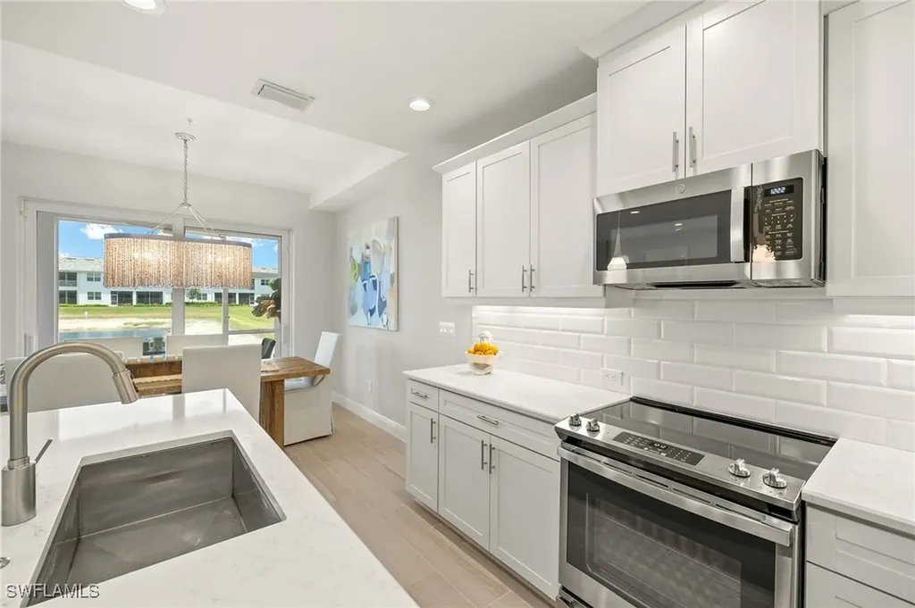 2647 Seychelles Circle Naples FL 34112