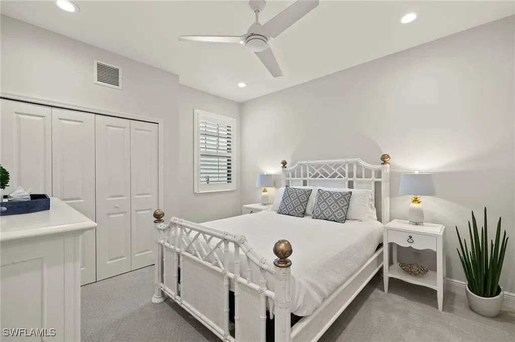 2647 Seychelles Circle Naples FL 34112