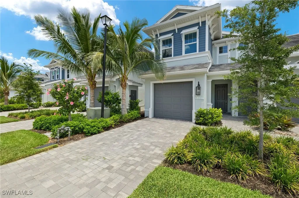 2647 Seychelles Circle Naples FL 34112
