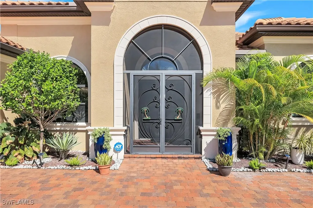 1456 Mockingbird Drive Naples FL 34120