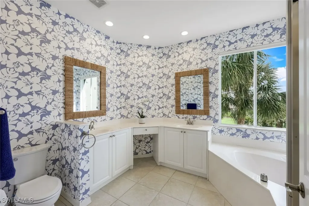 1540 Clermont Drive Naples FL 34109