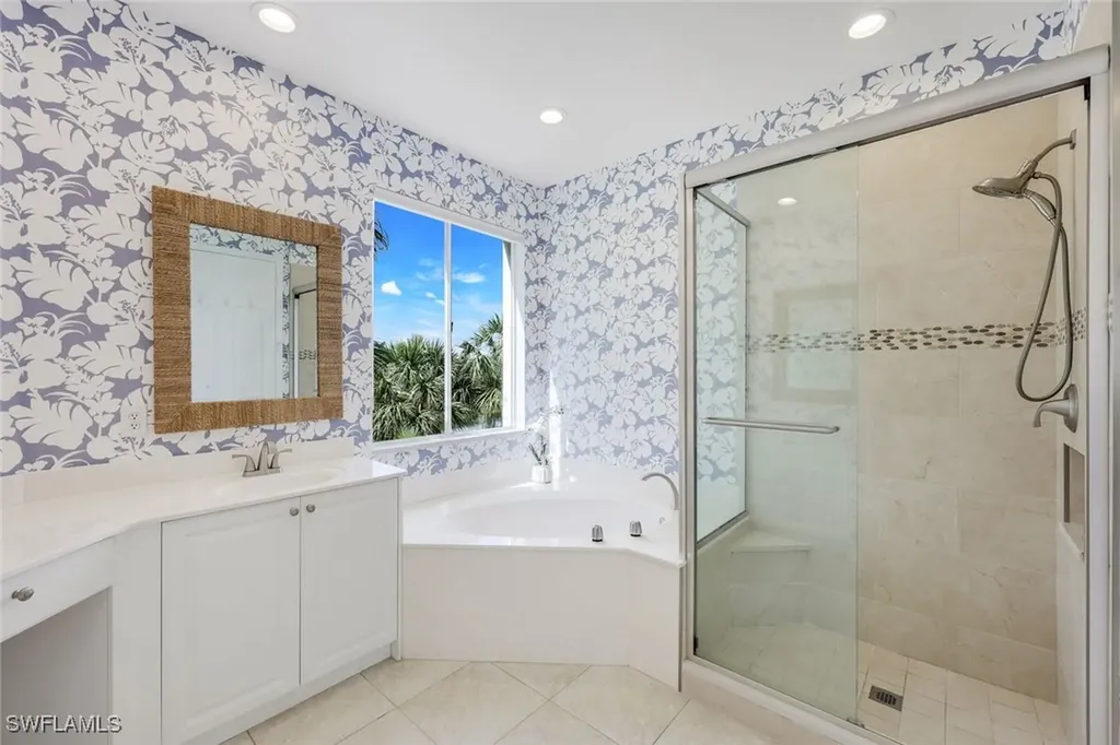 1540 Clermont Drive Naples FL 34109