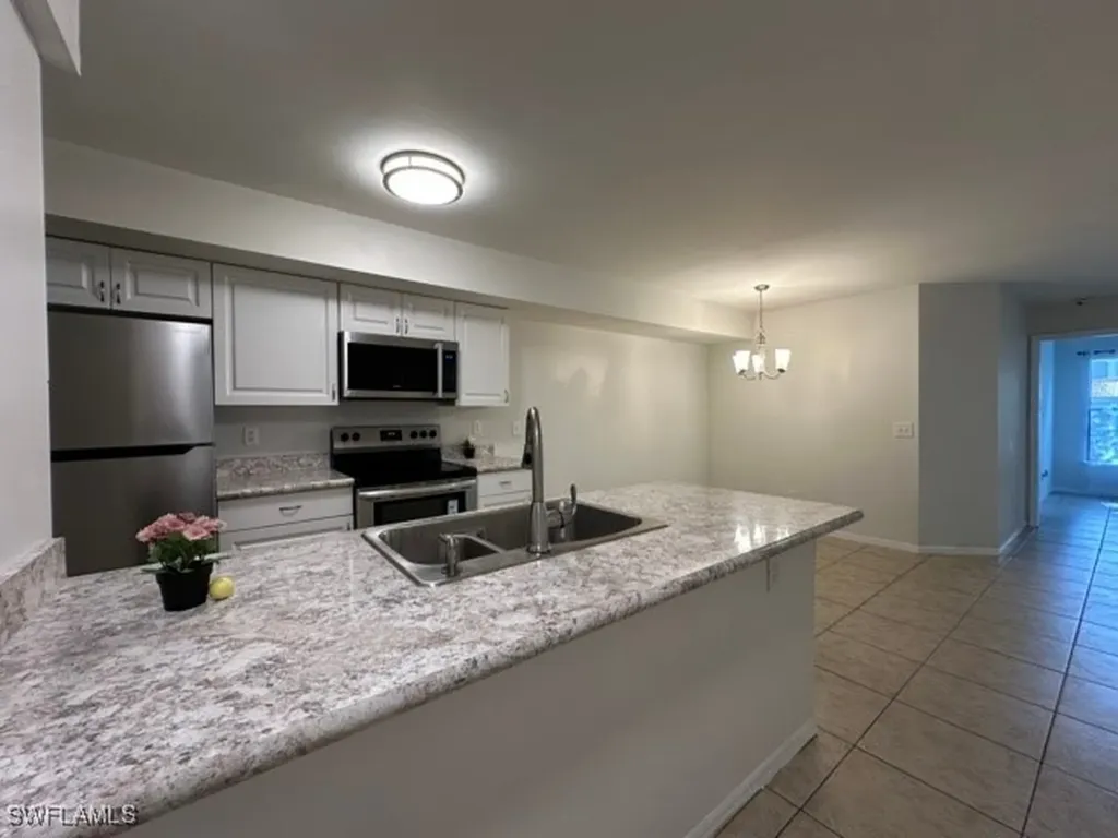 2130 Arbour Walk Circle Naples FL 34109