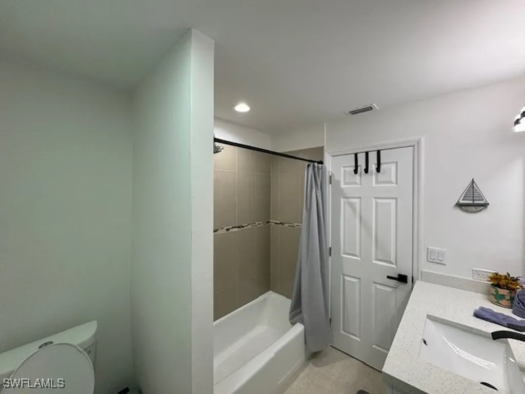 1185 Cherrystone Court Naples FL 34102