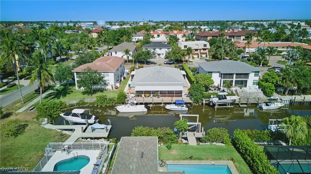 1185 Cherrystone Court Naples FL 34102