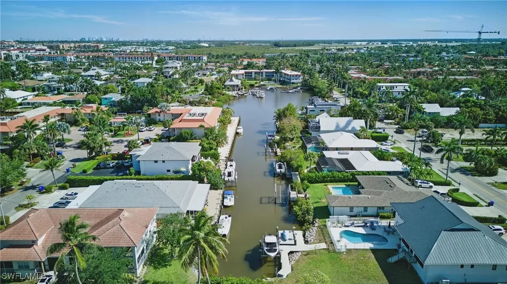 1185 Cherrystone Court Naples FL 34102