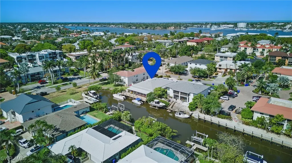 1185 Cherrystone Court Naples FL 34102