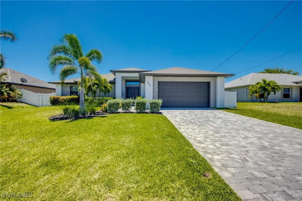 1214 SW 18th Avenue Cape Coral FL 33991