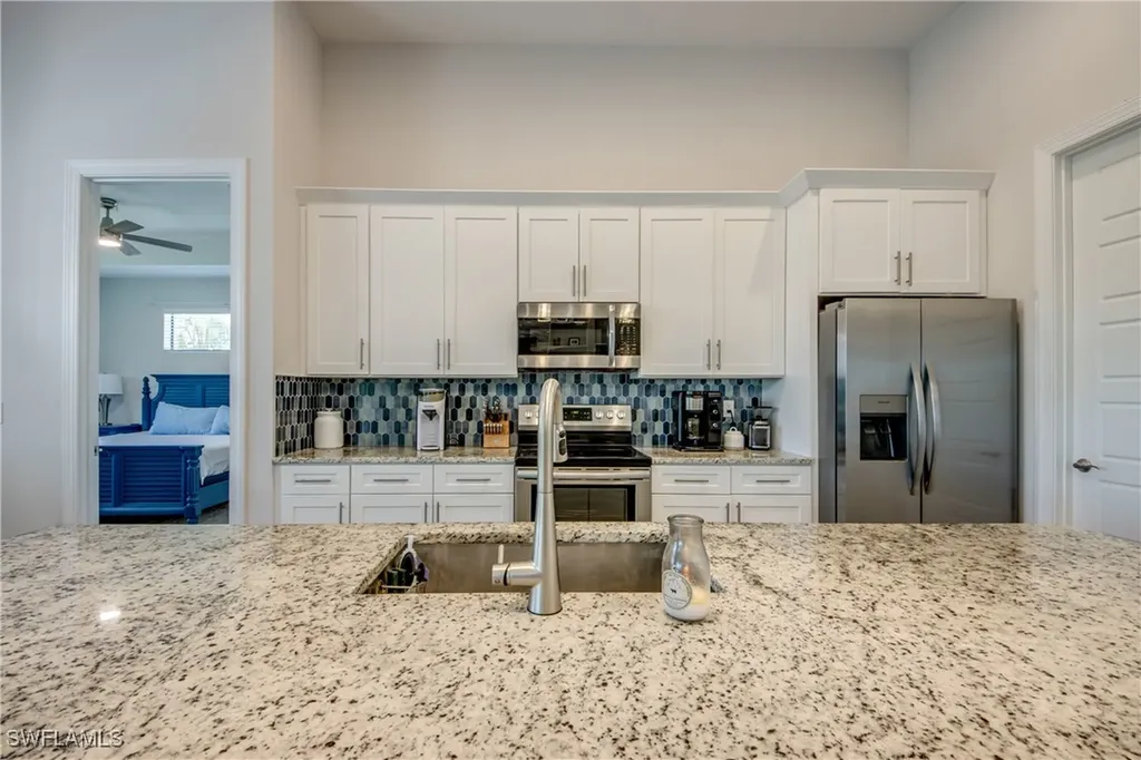 1214 SW 18th Avenue Cape Coral FL 33991