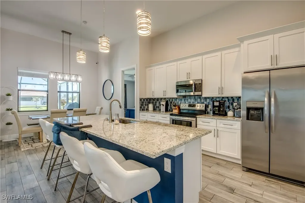 1214 SW 18th Avenue Cape Coral FL 33991