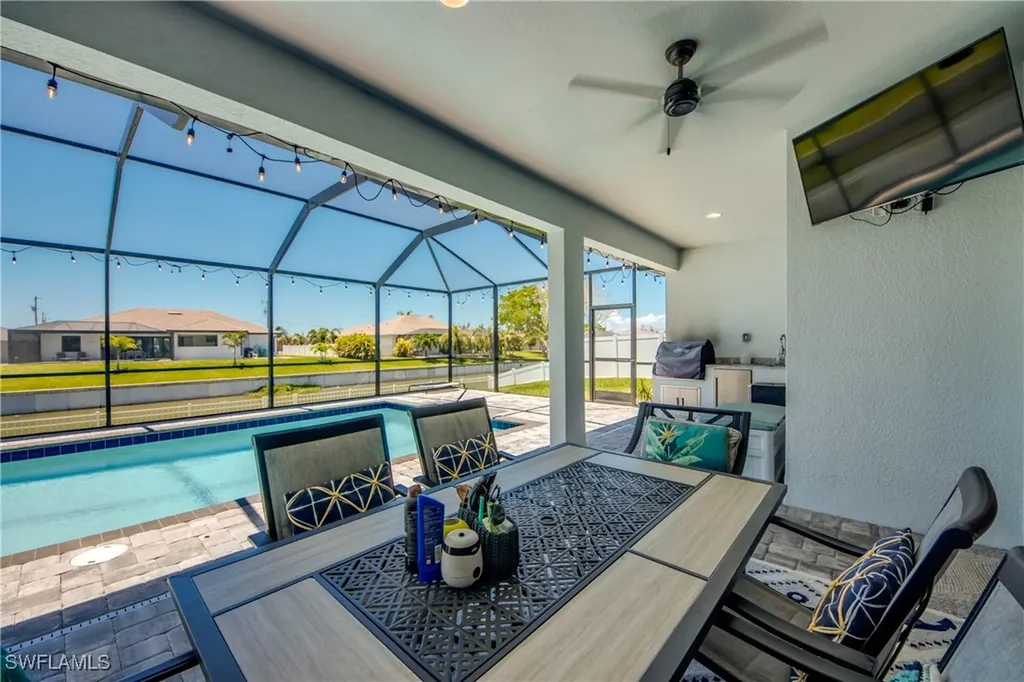 1214 SW 18th Avenue Cape Coral FL 33991