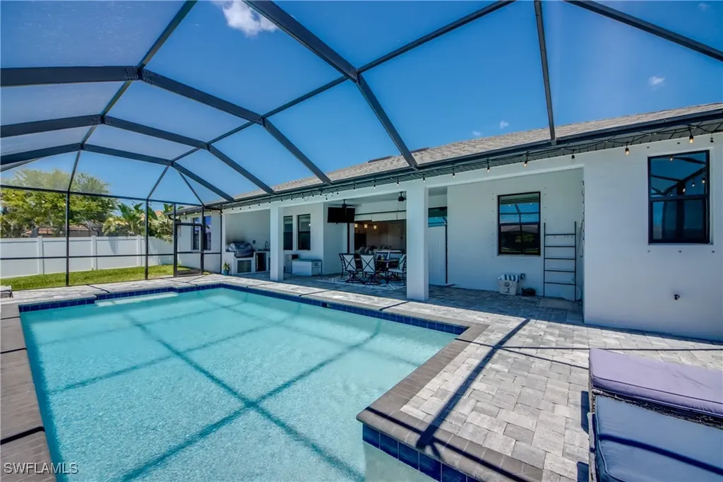 1214 SW 18th Avenue Cape Coral FL 33991