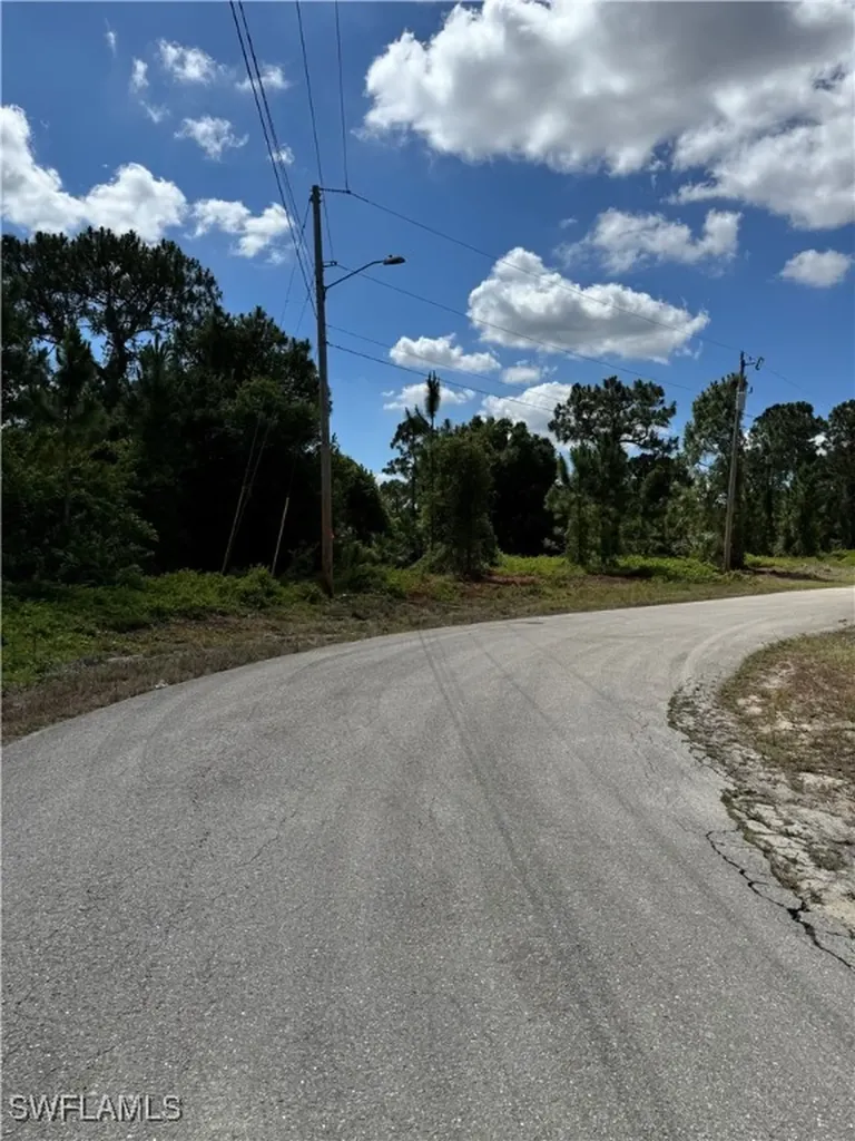 565 Aspen Avenue S Lehigh Acres FL 33974