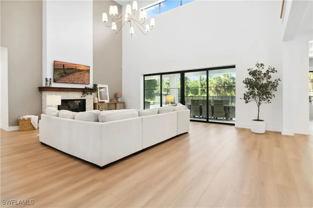3632 Golden Gate Boulevard W Naples FL 34120