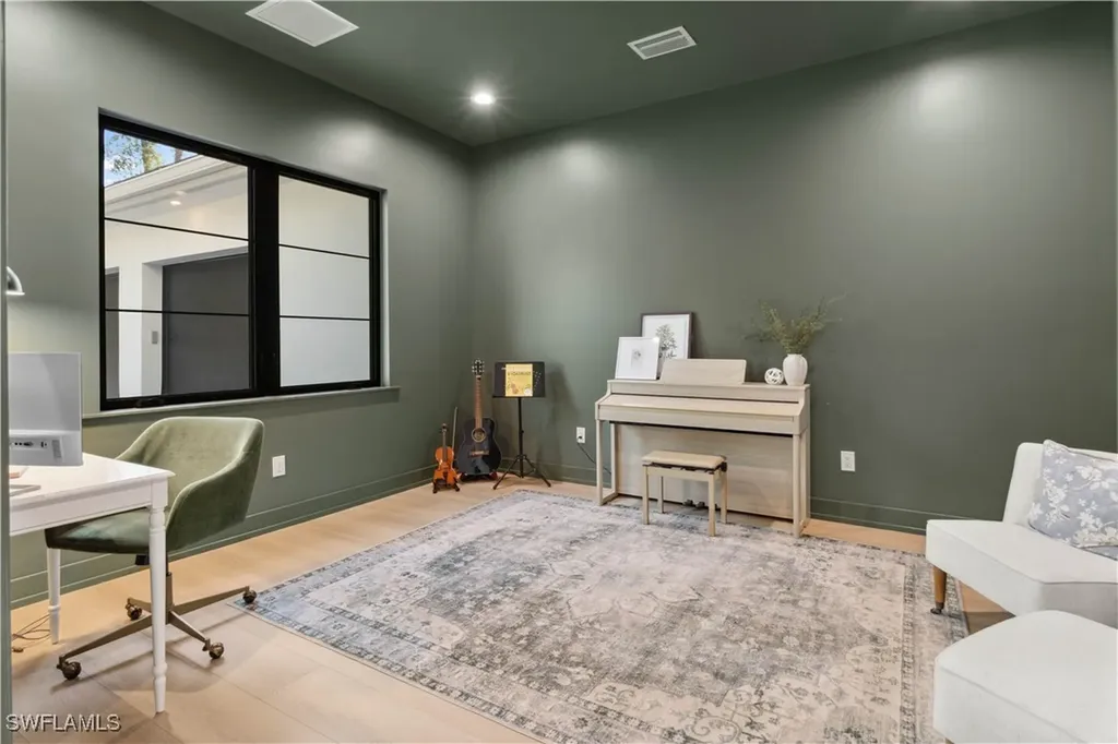 3632 Golden Gate Boulevard W Naples FL 34120