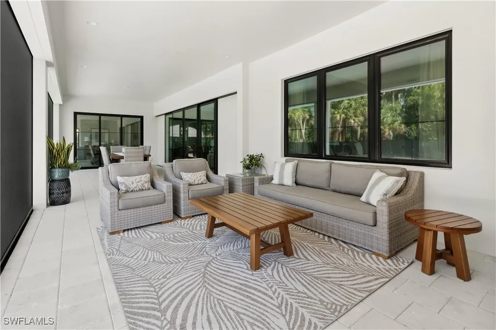 3632 Golden Gate Boulevard W Naples FL 34120