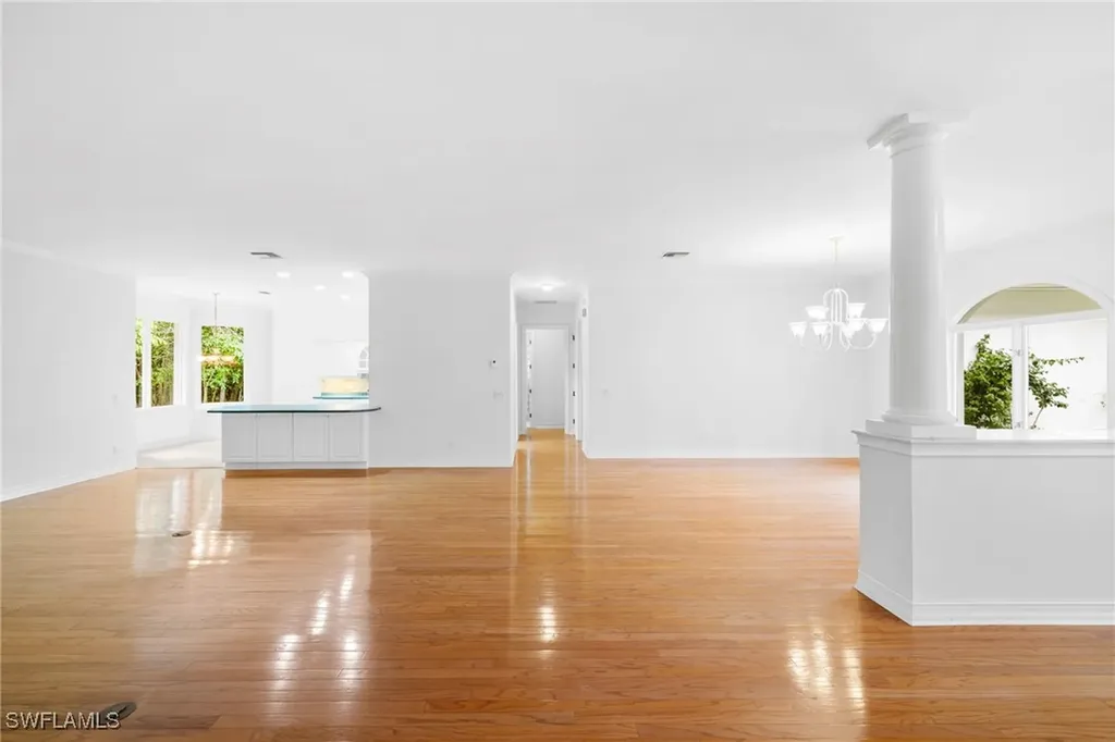 5311 Sycamore Drive Naples FL 34119