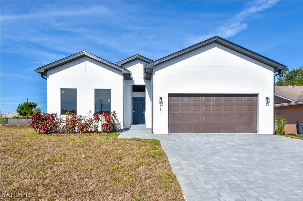 4110 E Gator Circle Cape Coral FL 33909