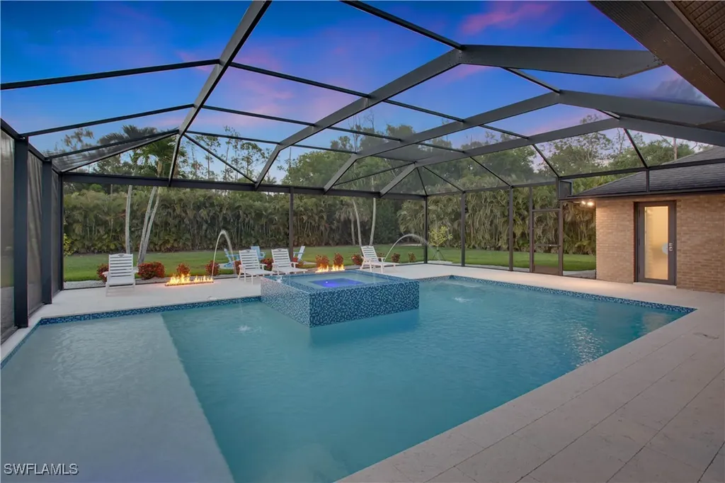 5455 Tamarind Ridge Drive Naples FL 34119