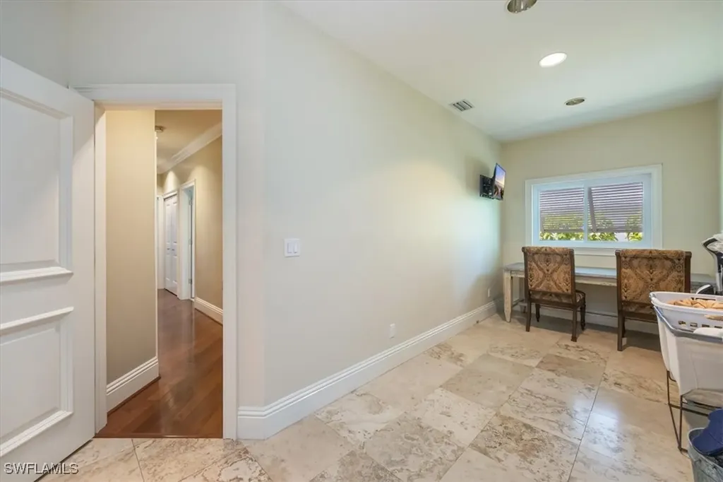 600 Port Side Drive Naples FL 34103