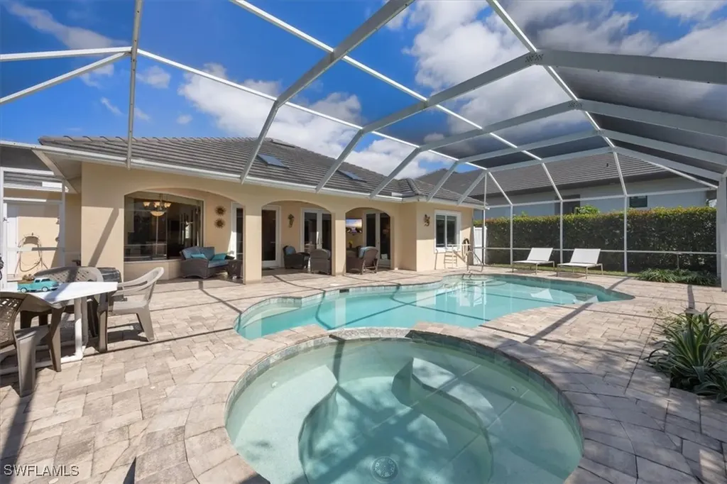 600 Port Side Drive Naples FL 34103
