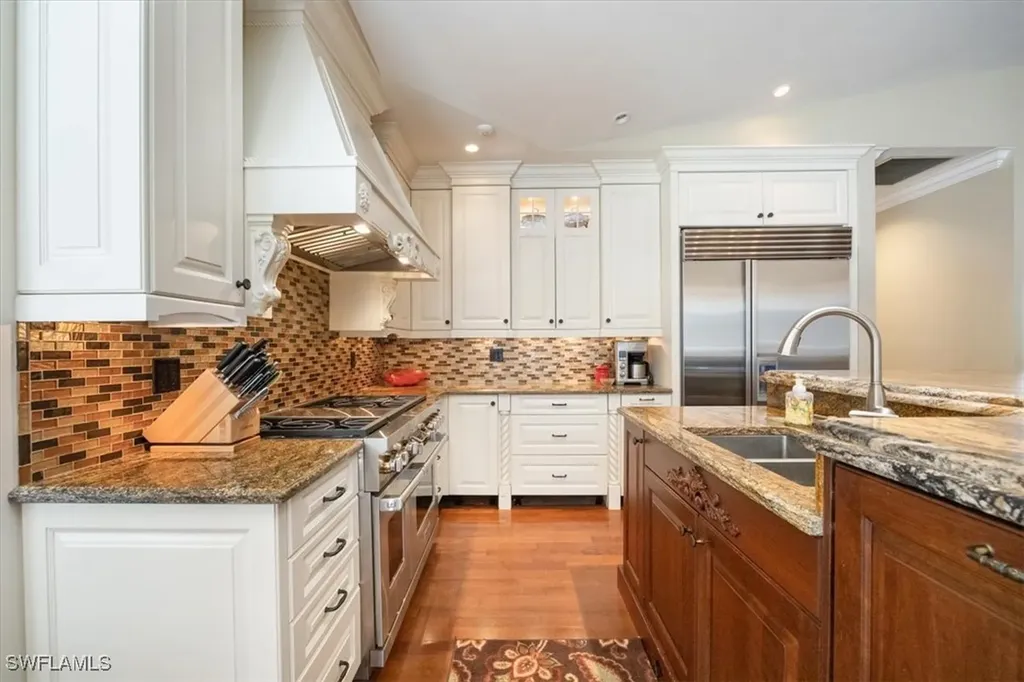 600 Port Side Drive Naples FL 34103
