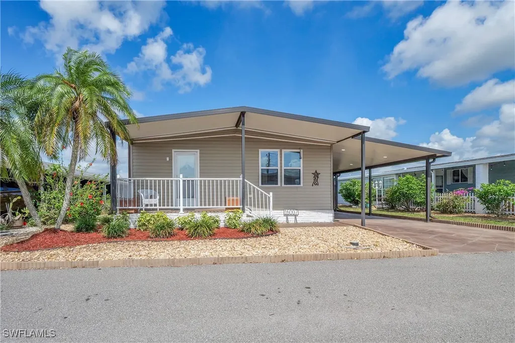 16007 Tangelo Way North Fort Myers FL 33903