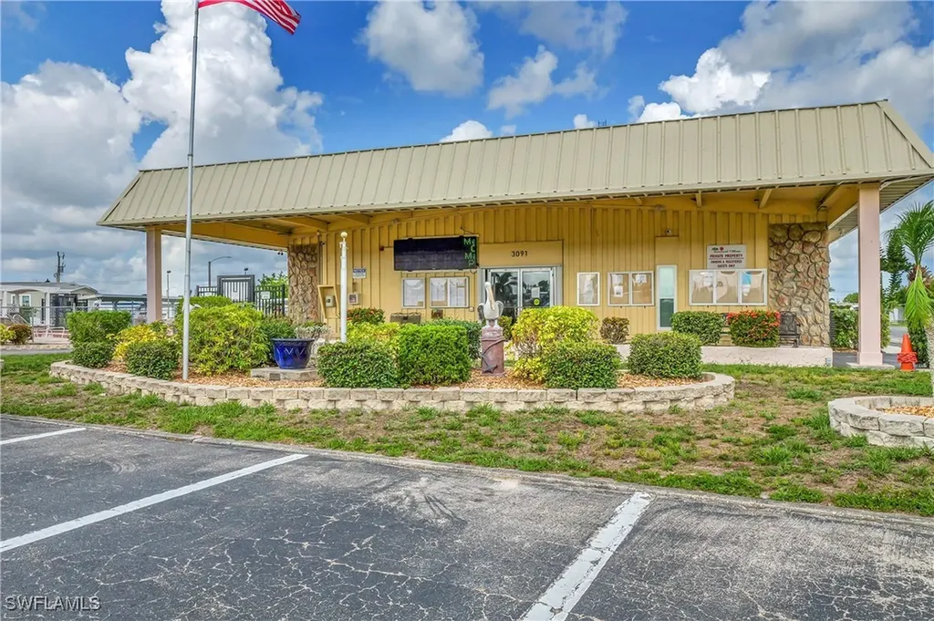 16007 Tangelo Way North Fort Myers FL 33903