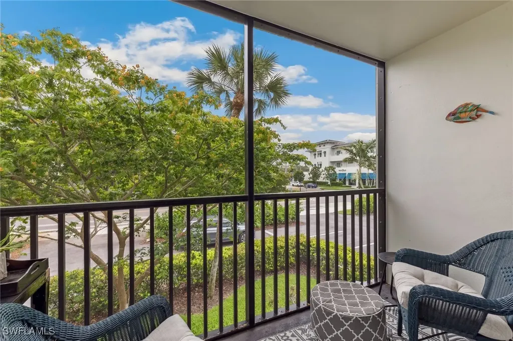 766 Central Avenue Naples FL 34102