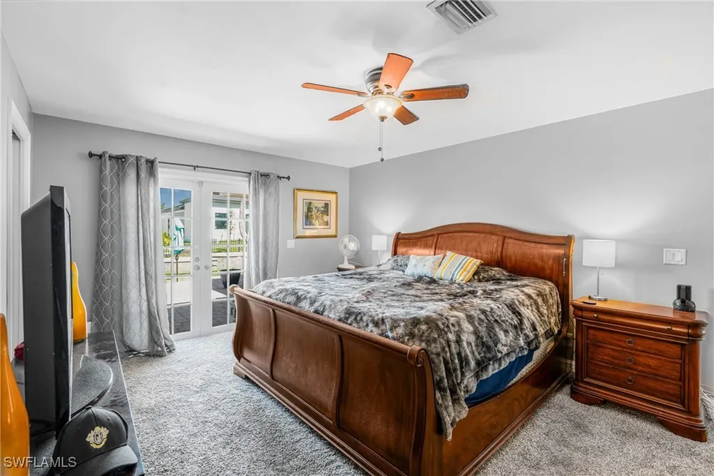 17 NW 38th Place Cape Coral FL 33993