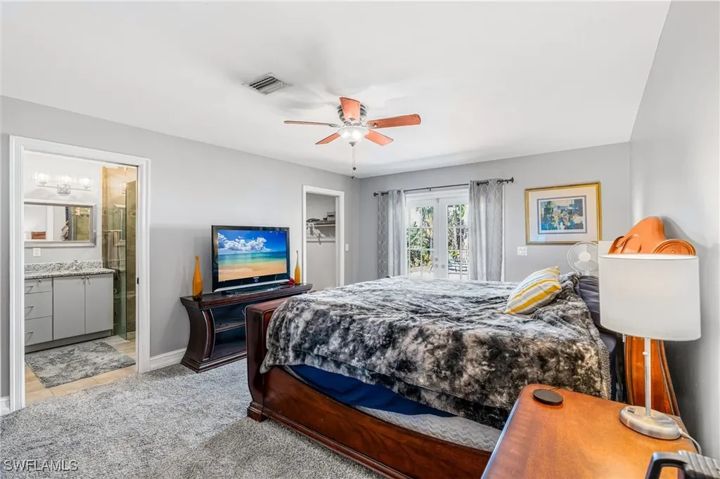17 NW 38th Place Cape Coral FL 33993