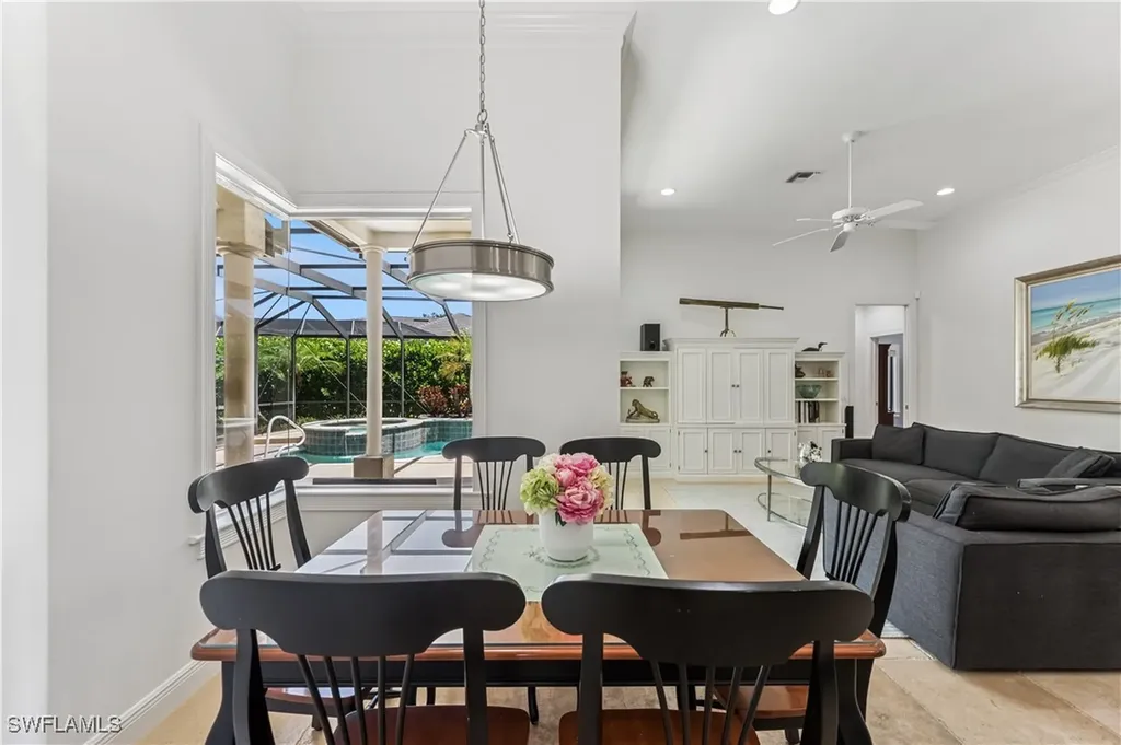 2096 Mission Drive Naples FL 34109