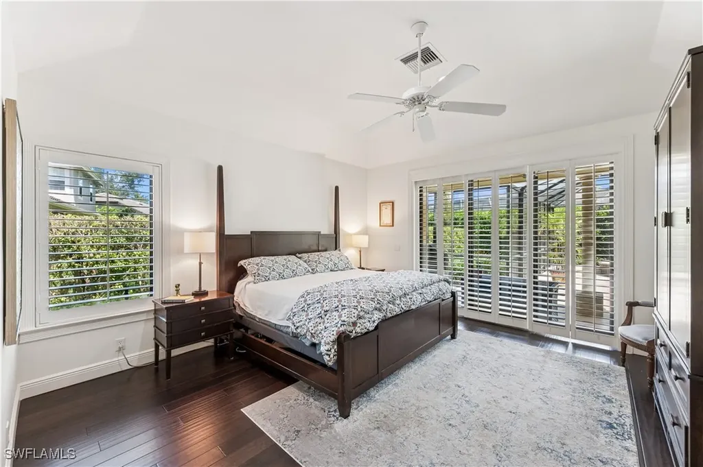 2096 Mission Drive Naples FL 34109