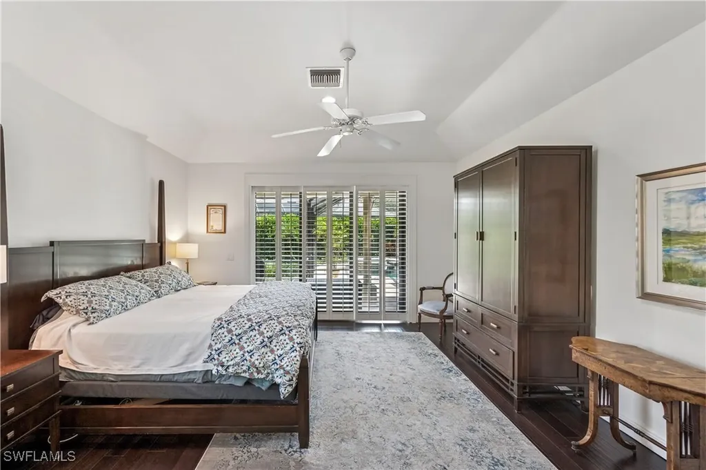 2096 Mission Drive Naples FL 34109