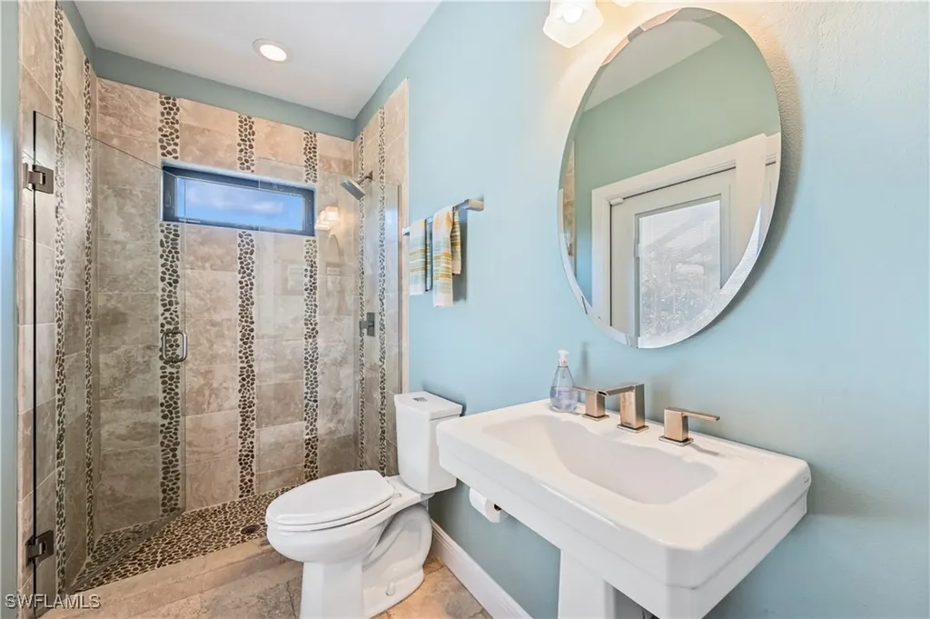 2096 Mission Drive Naples FL 34109