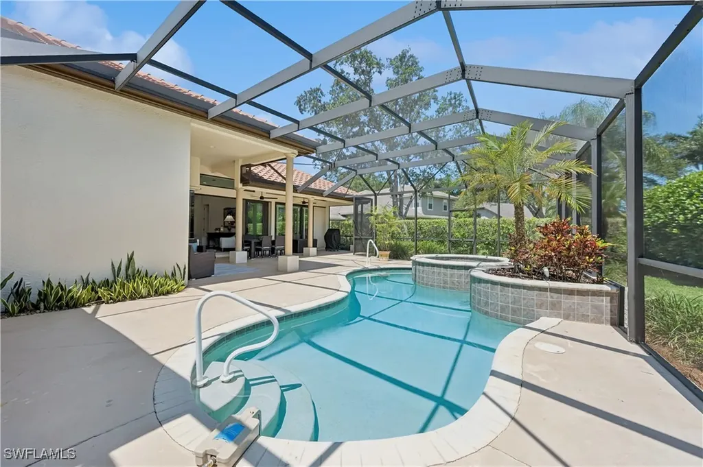 2096 Mission Drive Naples FL 34109