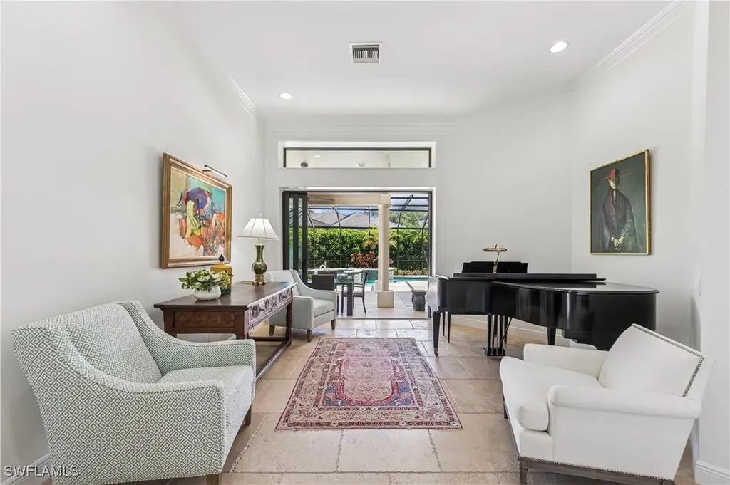 2096 Mission Drive Naples FL 34109