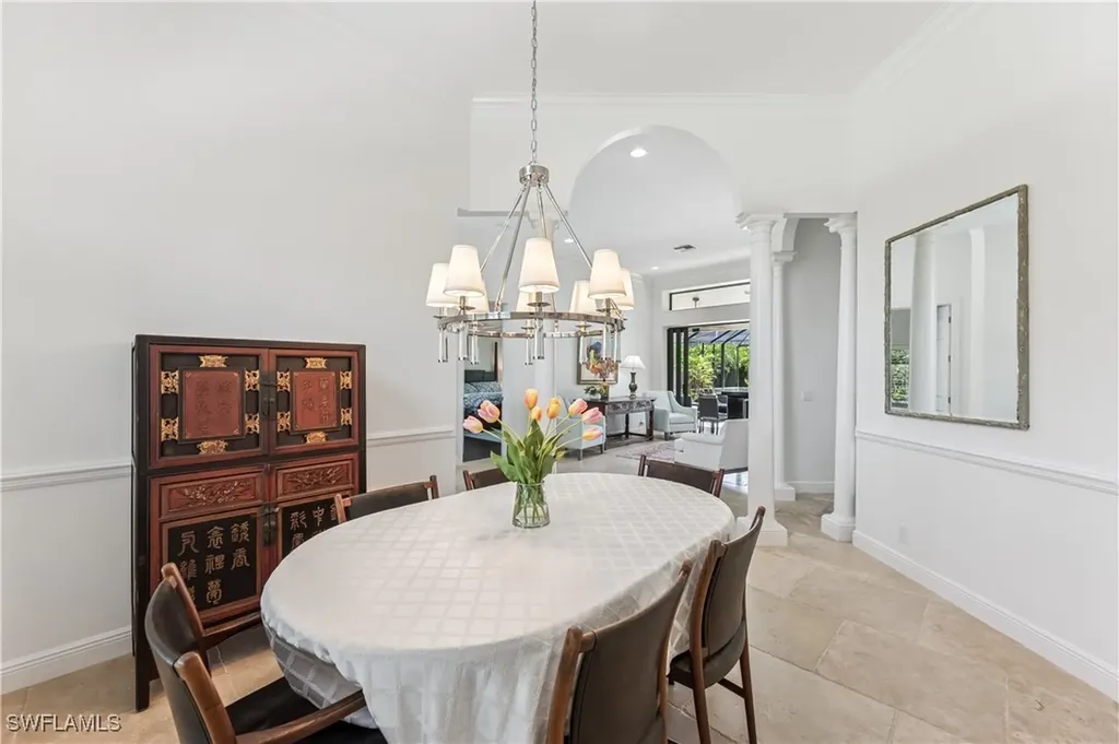 2096 Mission Drive Naples FL 34109