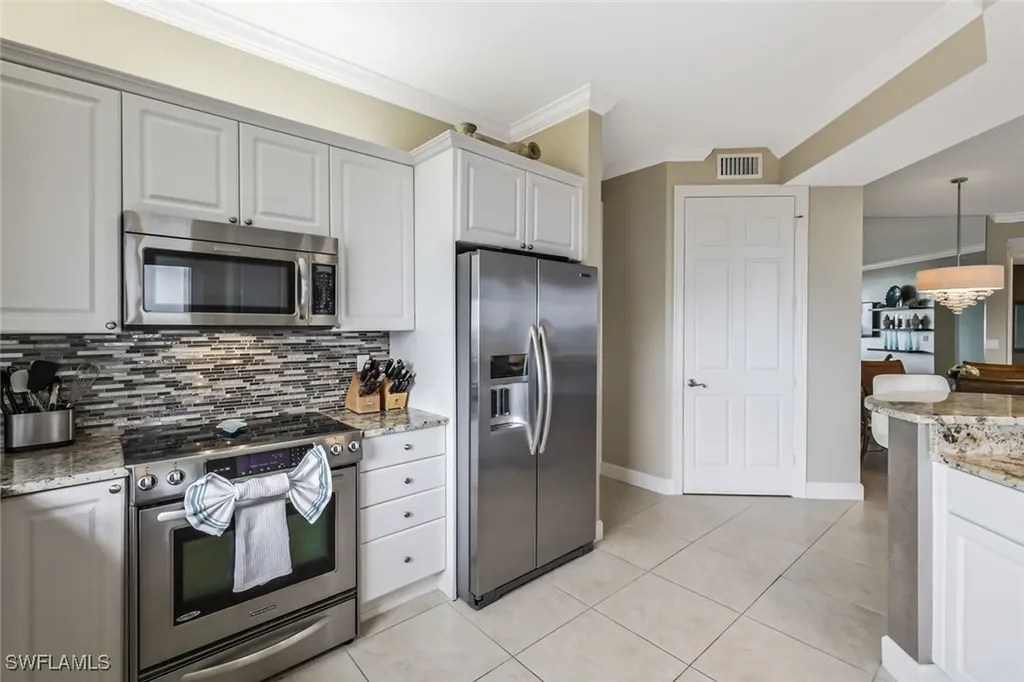 400 Flagship Drive Naples FL 34108