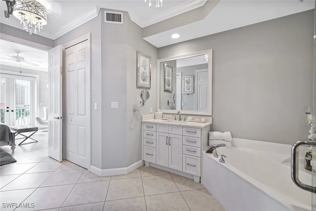 400 Flagship Drive Naples FL 34108