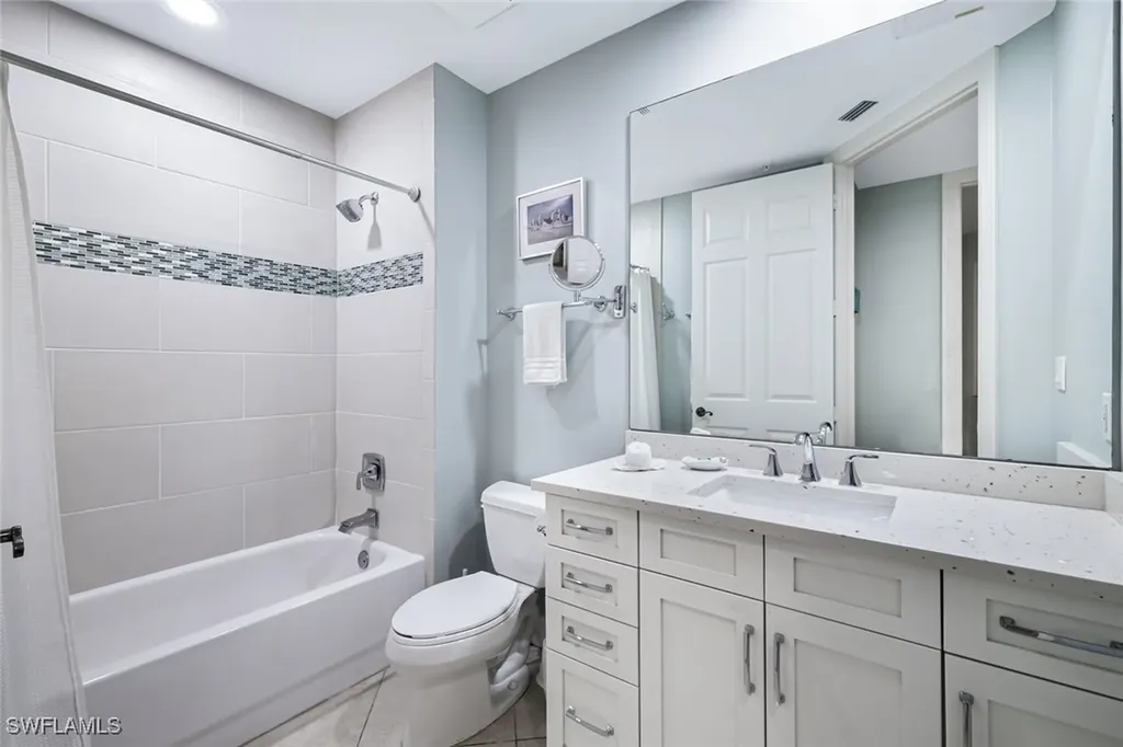 400 Flagship Drive Naples FL 34108