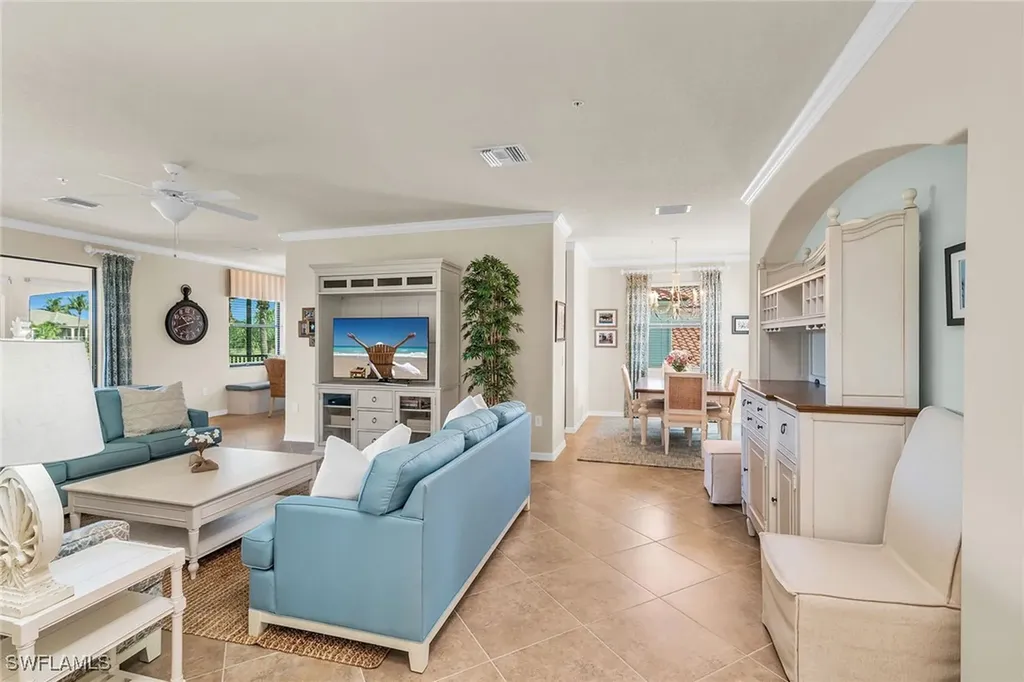 3175 Serena Lane Naples FL 34114