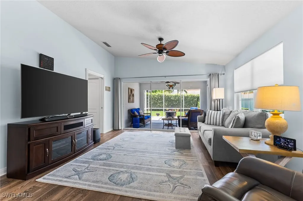 4296 Redonda Lane Naples FL 34119